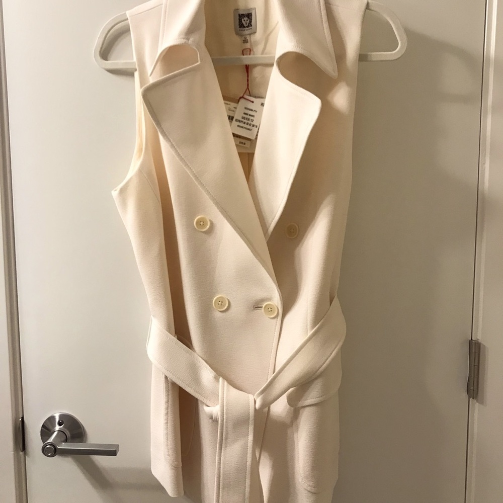 Anne Klein sleeveless blazer